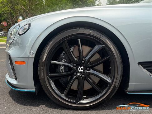 Used 2022 Bentley Continental GT AWD/4WD image 44