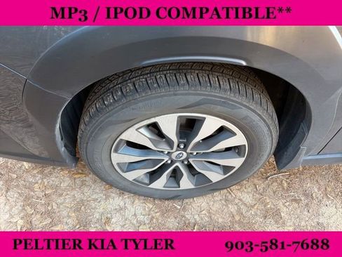 Used 2023 Subaru Outback Limited image 5