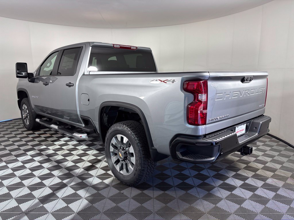 New 2026 Chevrolet Silverado 2500 Custom w/ Custom Value Package AWD/4WD image 9