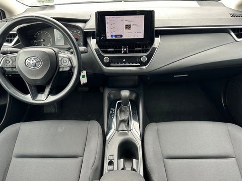 Used 2024 Toyota Corolla LE image 13