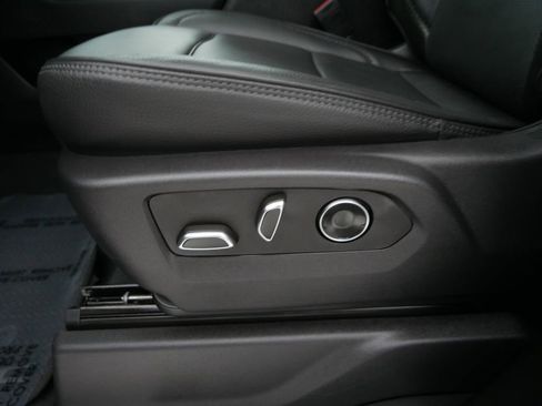 Used 2024 GMC Sierra 1500 Denali w/ Denali Reserve Package image 19