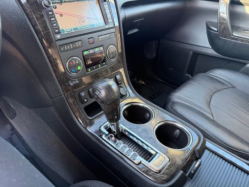 Used 2012 GMC Acadia Denali image 13