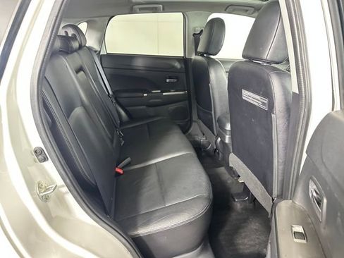 Used 2018 Mitsubishi Outlander Sport SEL image 27