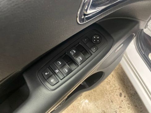 Used 2017 Dodge Durango GT w/ Premium Group image 16