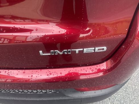 Used 2022 Jeep Compass Limited image 15