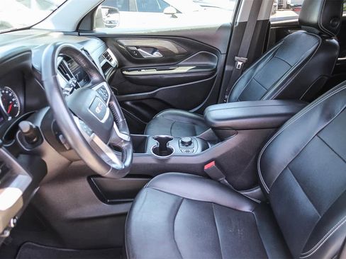 Used 2022 GMC Terrain SLT image 14