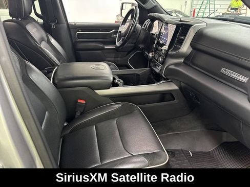 Used 2021 RAM 1500 Laramie AWD/4WD image 9