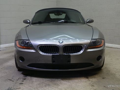 Used 2004 BMW Z4 2.5i image 23