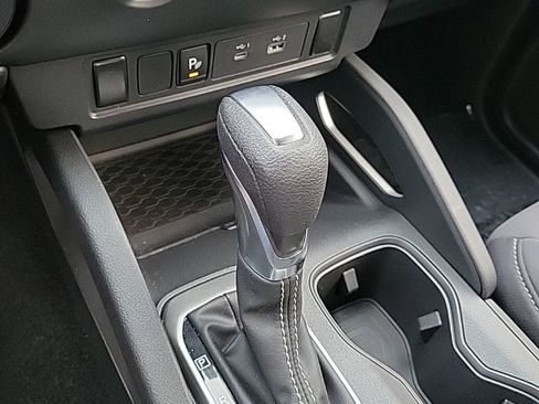 Certified 2022 Nissan Frontier SV w/ Technology Package image 26