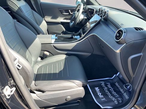 Certified 2025 Mercedes-Benz GLC 300 4MATIC image 15