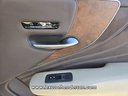 Used 2018 Lexus LS 500 AWD image 18