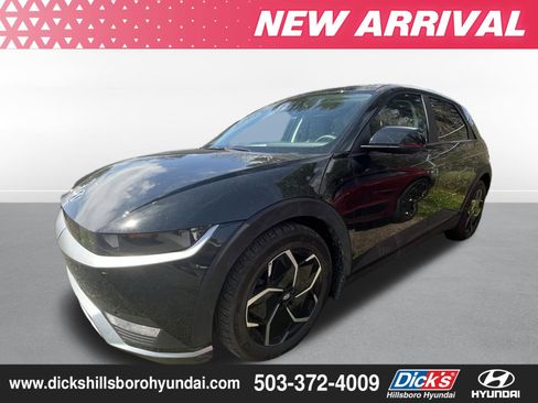 Used 2024 Hyundai Ioniq 5 SEL image 5