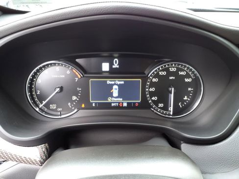 Used 2019 Cadillac XT4 Sport w/ Driver Assist Package image 18