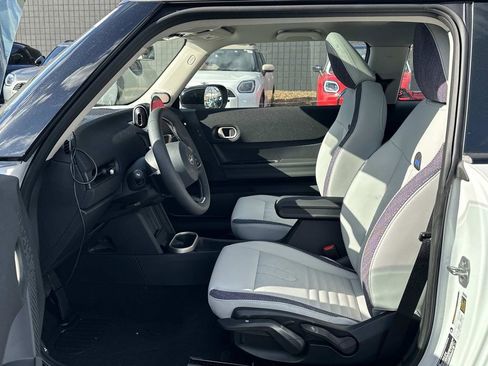 New 2026 MINI Cooper 2-Door Hardtop image 23