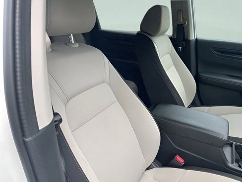Used 2024 Honda CR-V EX image 8