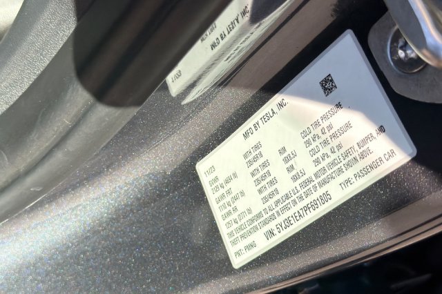 Used 2023 Tesla Model 3 Standard Range RWD image 35
