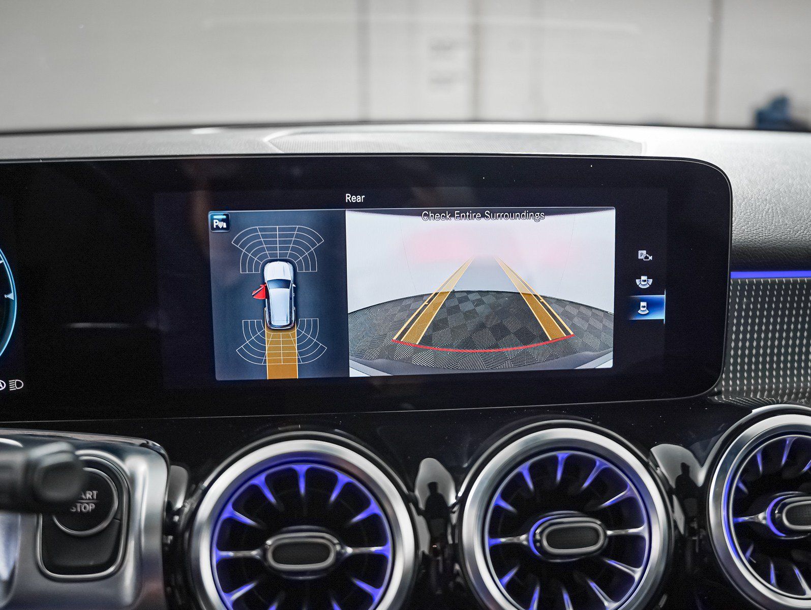 Certified 2023 Mercedes-Benz EQB 300 4MATIC w/ Exclusive Package image 22