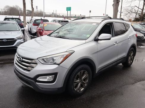 Used 2016 Hyundai Santa Fe Sport w/ Option Group 02 FWD image 6
