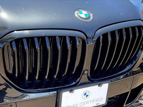 Certified 2021 BMW X5 xDrive40i w/ M Sport Package image 29