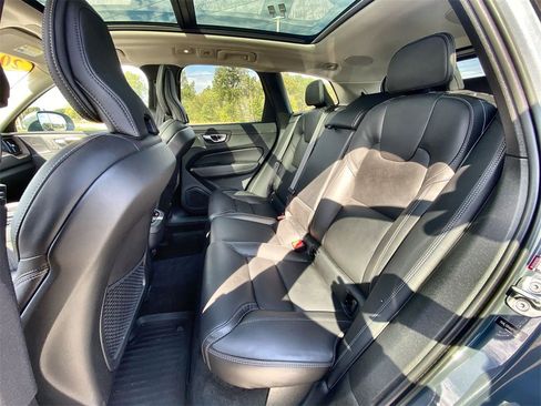 Used 2023 Volvo XC60 B5 Ultimate w/ Climate Package image 25