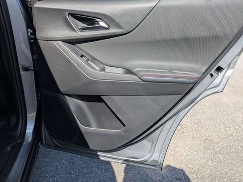 New 2026 Chevrolet Equinox RS w/ Convenience Package III FWD image 34