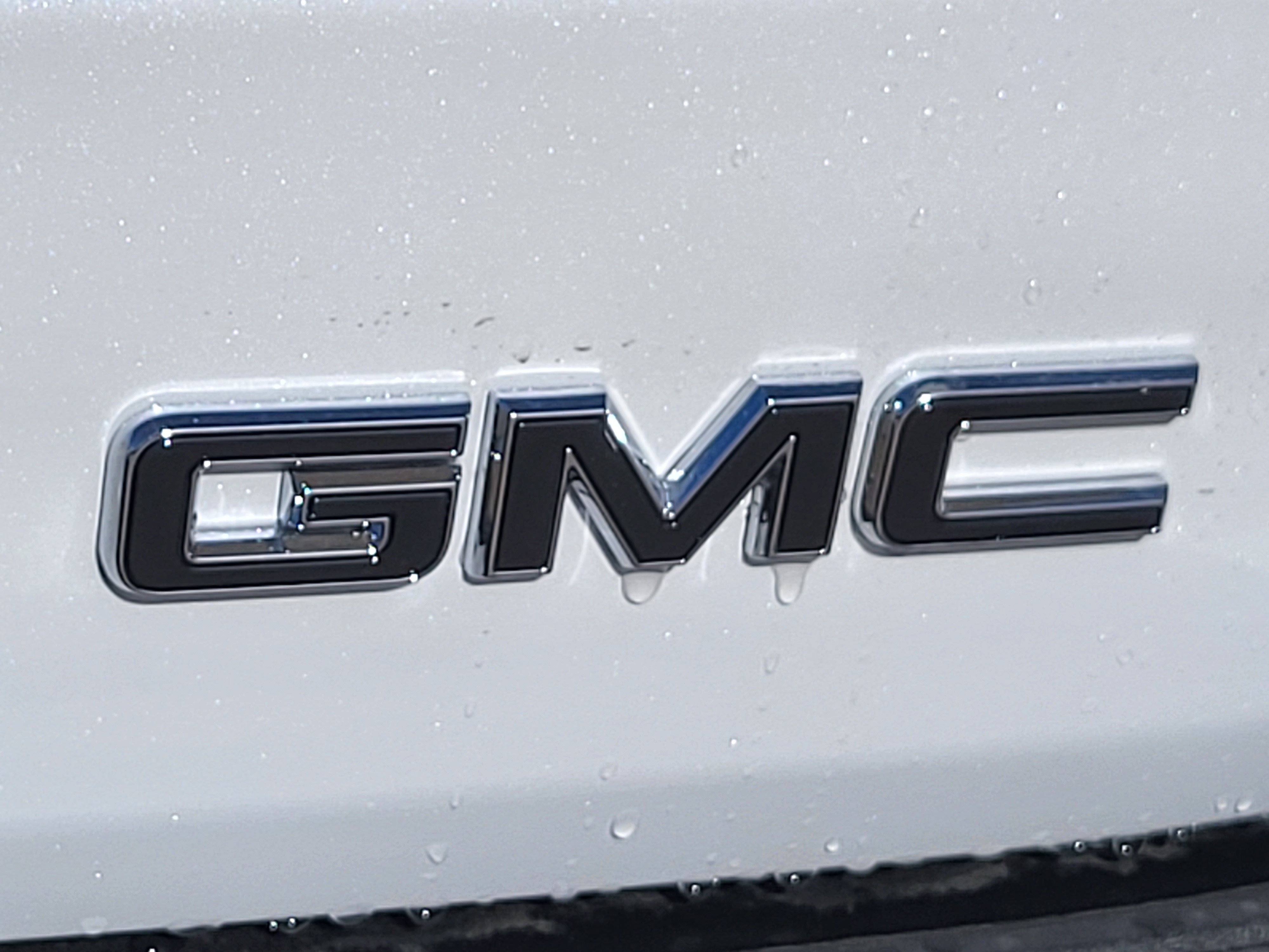 New 2027 GMC Yukon XL Denali Ultimate AWD/4WD image 12