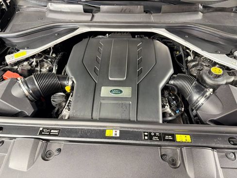 Certified 2023 Land Rover Range Rover SE AWD/4WD image 33