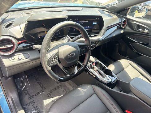 Certified 2026 Chevrolet Trax RS w/ Driver Confidence Package FWD image 19