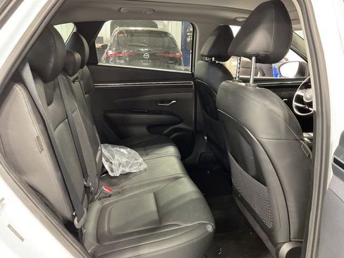 Used 2024 Hyundai Tucson Limited image 11