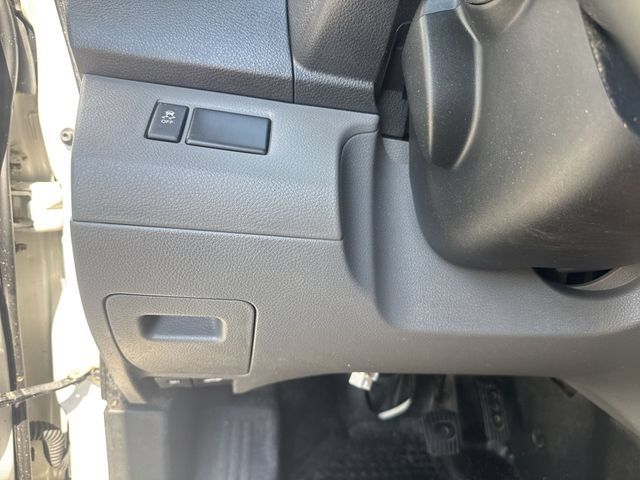 Used 2020 Nissan NV200 S FWD image 24