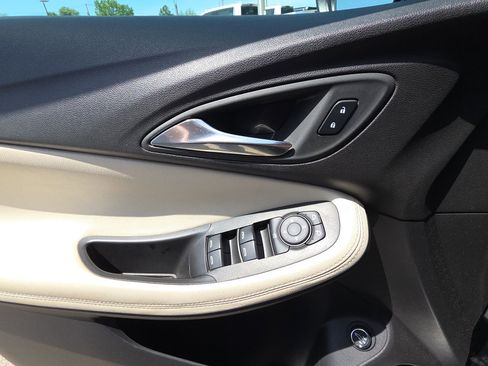 Certified 2023 Buick Encore GX Select w/ Experience Buick Package FWD image 13