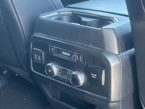 Used 2020 Ford Expedition Limited RWD image 11