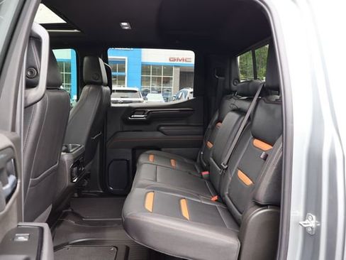 Used 2025 GMC Sierra 1500 AT4 w/ AT4 Premium Package AWD/4WD image 22