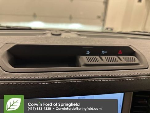 New 2025 Ford Bronco Outer Banks image 36