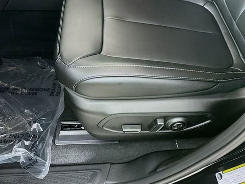 New 2025 Jeep Grand Cherokee L Limited w/ Black Appearance Package image 19