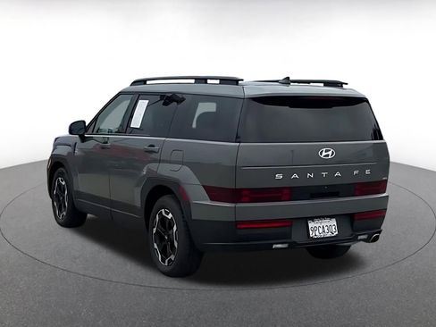 Used 2025 Hyundai Santa Fe SEL image 11