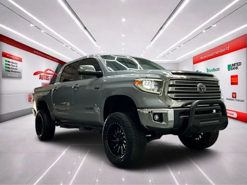 Used 2020 Toyota Tundra Limited w/ Limited Premium Package image 2