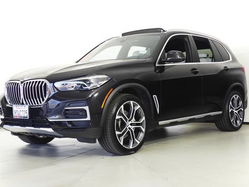 Used 2023 BMW X5 sDrive40i w/ Parking Assistance Package RWD image 2