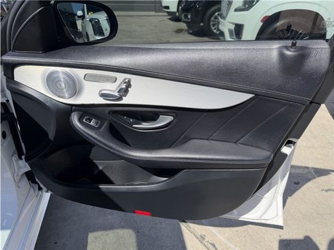 Used 2021 Mercedes-Benz C 300 Sedan image 30