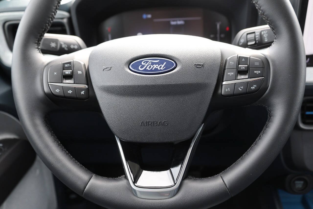 Used 2025 Ford Maverick XLT w/ XLT Luxury Package AWD/4WD image 18