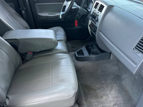 Used 2006 Dodge Dakota Laramie w/ Trailer Tow Group AWD/4WD image 15