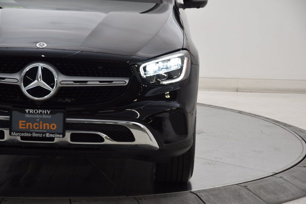 Used 2021 Mercedes-Benz GLC 300 4MATIC Coupe image 10