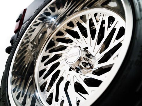 Used 2024 Ford F350 Limited w/ FX4 Off-Road Package image 4