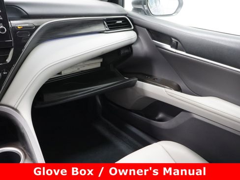 Used 2024 Toyota Camry XLE image 24