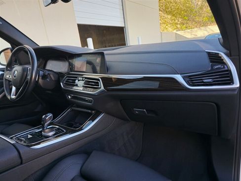 Used 2019 BMW X5 xDrive40i AWD/4WD image 26