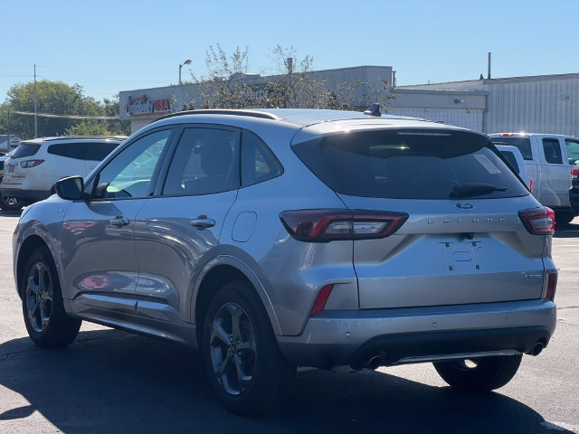Certified 2024 Ford Escape ST-Line w/ Tech Pack #1 AWD/4WD image 12
