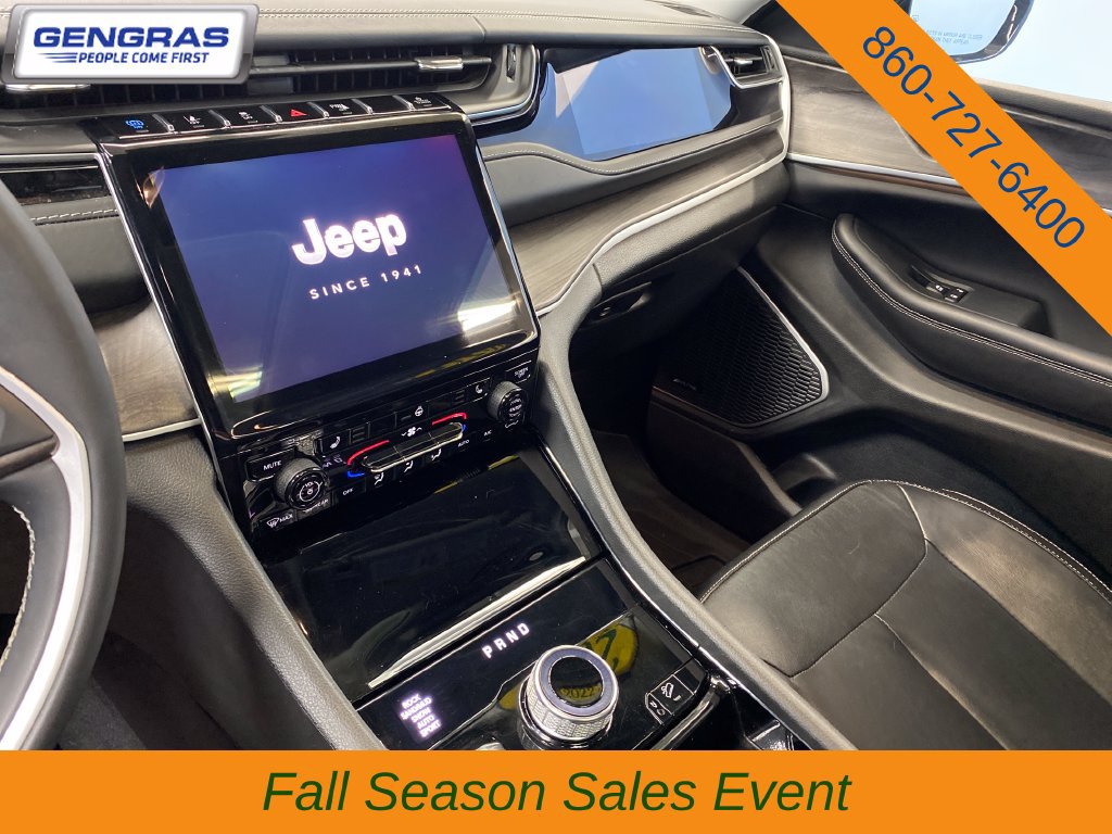 Used 2022 Jeep Grand Cherokee Limited 4xe w/ MOPAR Finishing Package AWD/4WD image 16