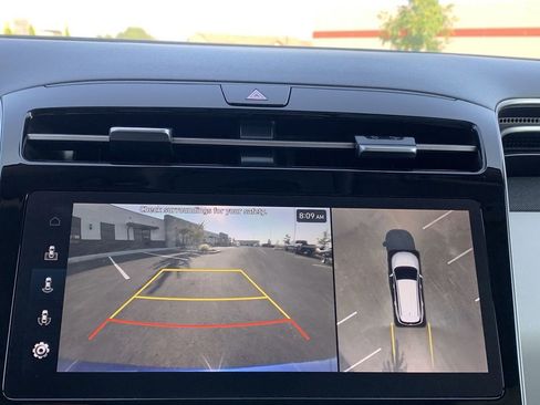 Used 2024 Hyundai Tucson Limited image 23