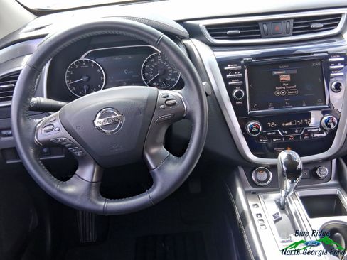 Used 2021 Nissan Murano SV FWD image 15