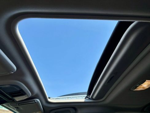 Used 2018 Subaru Crosstrek 2.0i Premium w/ Moonroof Package image 30